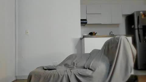 Snapshot of lukeglanton17 chatting on February 17, 2026, 10:23 am Luke online show from February 17, 2026, 10:23 am