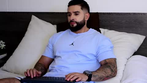 Lukhas f4f online show from October 1, 2025, 7:20 pm