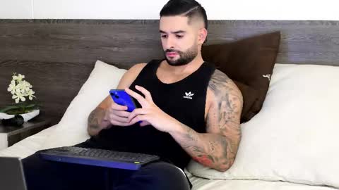 Lukhas f4f online show from November 21, 2025, 11:58 pm