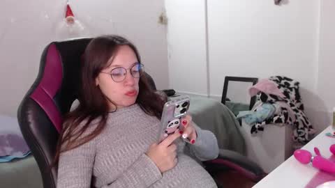 Vicky online show from December 30, 2024, 3:36 am