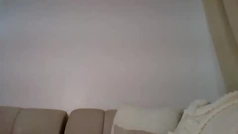 lulanah_ online show from March 22, 2026, 8:56 pm