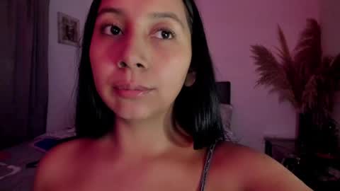 lulu10541697 online show from March 28, 2026, 5:40 am