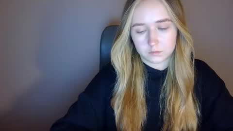 Lulu Baby18 online show from February 25, 2026, 9:13 pm