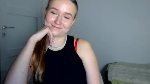 Lulu Baby18 online show from May 9, 2026, 4:56 pm