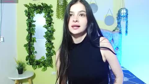 Snapshot of lulu_cm chatting on October 2, 2025, 5:36 am lulu_cm online show from October 2, 2025, 5:36 am