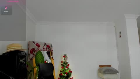 Lau  online show from December 15, 2024, 6:15 pm