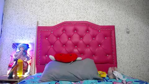 Luly online show from September 26, 2025, 4:49 am