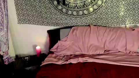 lumivex online show from March 29, 2026, 7:36 pm