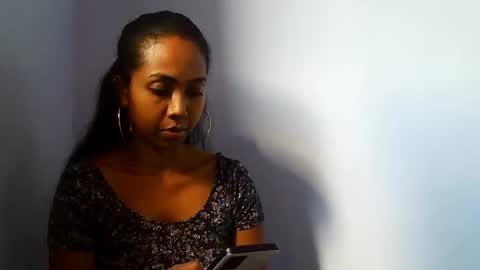 Snapshot of luna019 chatting on May 11, 2026, 6:52 am Luna online show from May 11, 2026, 6:52 am