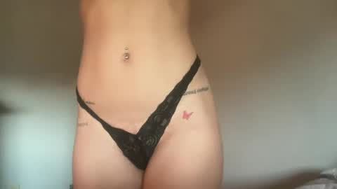 Snapshot of luna3589 chatting on September 14, 2025, 9:25 pm Luna online show from September 14, 2025, 9:25 pm