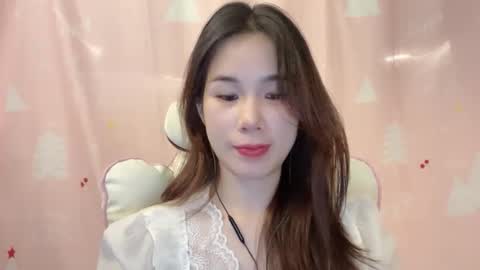 Snapshot of luna4739 chatting on May 18, 2026, 3:18 pm Luna online show from May 18, 2026, 3:18 pm
