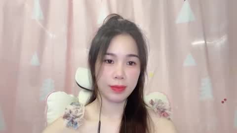 Snapshot of luna4739 chatting on May 31, 2026, 5:09 pm Luna online show from May 31, 2026, 5:09 pm