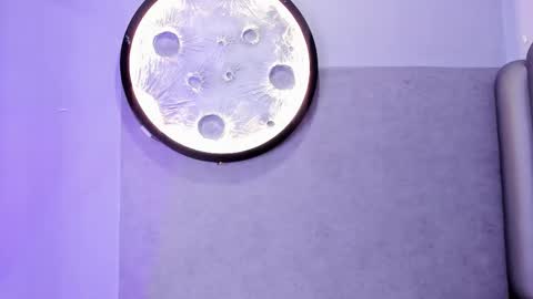 Snapshot of luna__02 chatting on January 16, 2026, 11:36 am Luna online show from January 16, 2026, 11:36 am