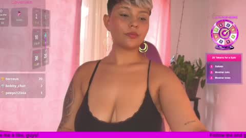 Snapshot of luna__cute chatting on May 11, 2026, 4:04 pm Luna online show from May 11, 2026, 4:04 pm