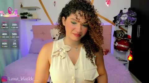 Luna online show from March 2, 2026, 9:21 pm