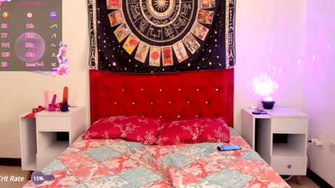 Luna online show from December 26, 2024, 4:47 pm