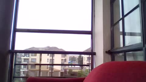 Snapshot of luna_empress chatting on June 21, 2026, 5:32 am maskedmalkia online show from June 21, 2026, 5:32 am