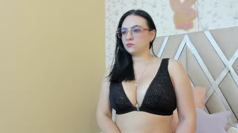Snapshot of luna_ferrer1 chatting on July 20, 2026, 2:19 pm luna_ferrer1 online show from July 20, 2026, 2:19 pm