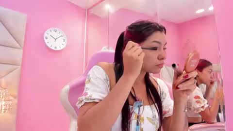 luna_hix online show from July 2, 2026, 12:11 pm