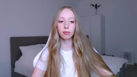 Luna online show from January 31, 2026, 9:02 pm