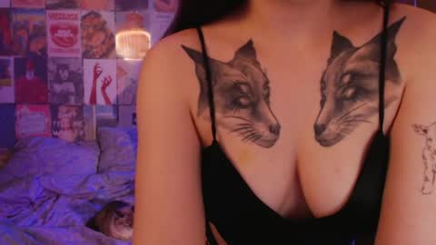 Snapshot of luna_limerence chatting on May 25, 2026, 5:24 am luna_limerence online show from May 25, 2026, 5:24 am