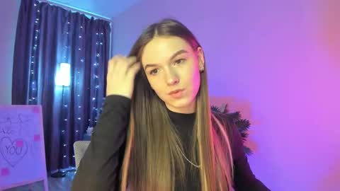 Luna online show from February 20, 2026, 4:31 am