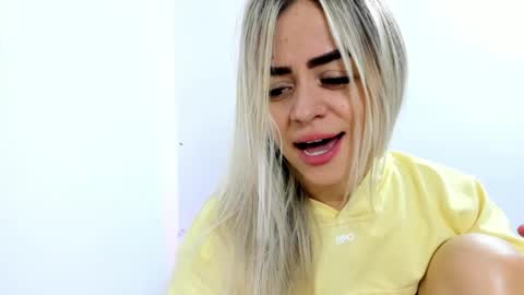 Luna Marquez online show from March 30, 2026, 5:08 am