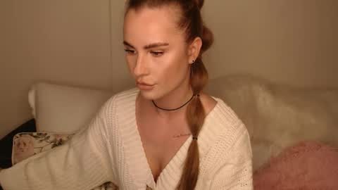 Snapshot of luna_moon77 chatting on April 14, 2026, 6:58 pm Luna online show from April 14, 2026, 6:58 pm