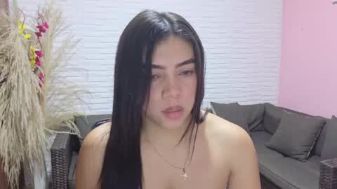 Snapshot of luna_rousse26 chatting on June 5, 2026, 2:01 pm luna_rousse26 online show from June 5, 2026, 2:01 pm