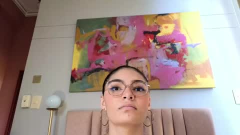 Luna Aspen online show from April 15, 2026, 6:15 pm