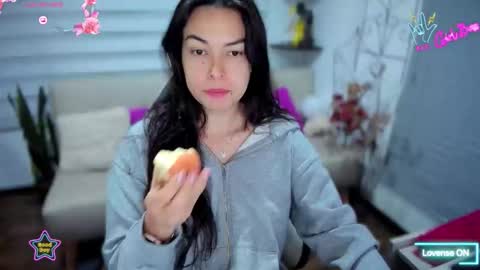 Luna online show from February 2, 2026, 2:43 am