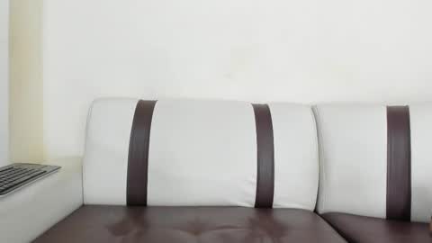 Luna online show from February 6, 2026, 6:44 pm