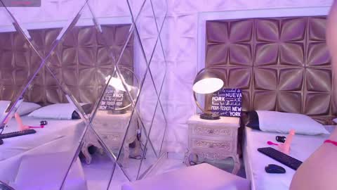 Snapshot of lunajohns chatting on April 15, 2026, 12:34 pm Luna online show from April 15, 2026, 12:34 pm