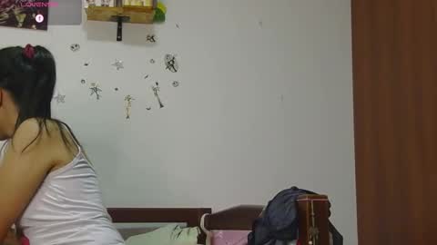 LUNA online show from November 12, 2025, 1:06 am