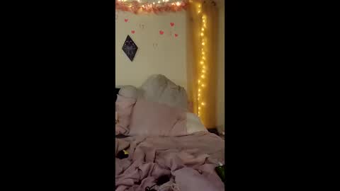 Snapshot of lunanova4 chatting on January 10, 2026, 2:35 am lunanova4 online show from January 10, 2026, 2:35 am