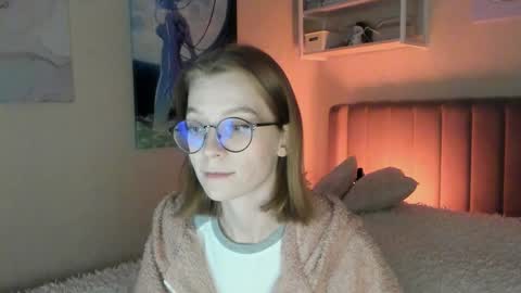 Sofia online show from September 19, 2025, 11:55 am