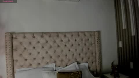Snapshot of lunara_vall chatting on June 2, 2026, 7:27 pm Lia 3 online show from June 2, 2026, 7:27 pm