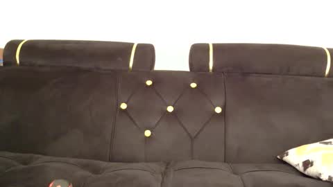 lunargoddess45 online show from December 23, 2025, 6:00 am