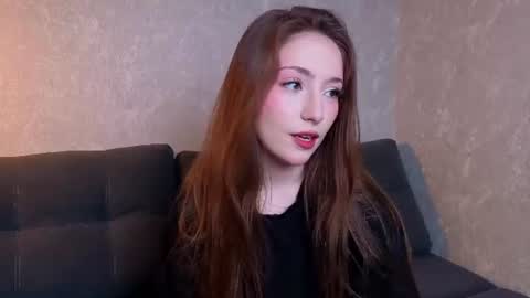 Snapshot of lunarialive chatting on July 6, 2026, 10:23 am Sonya online show from July 6, 2026, 10:23 am