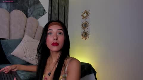 Luna   online show from March 23, 2026, 11:03 am