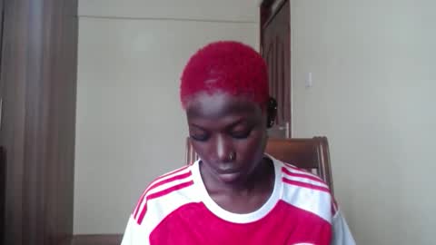 Snapshot of luo_queen chatting on May 25, 2026, 8:42 am luo_queen online show from May 25, 2026, 8:42 am