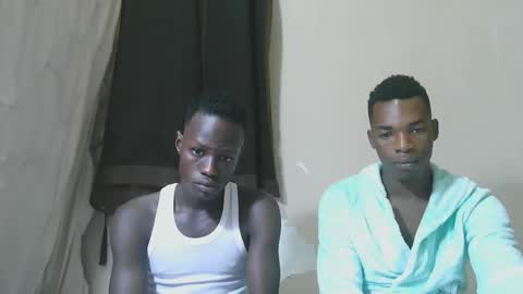 luoislove online show from December 5, 2025, 5:05 am