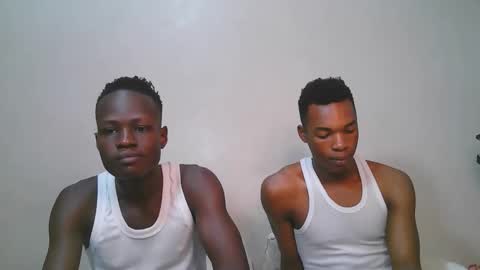 luoislove online show from February 23, 2026, 9:39 am