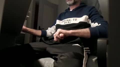 lure4beef online show from December 20, 2024, 10:00 pm