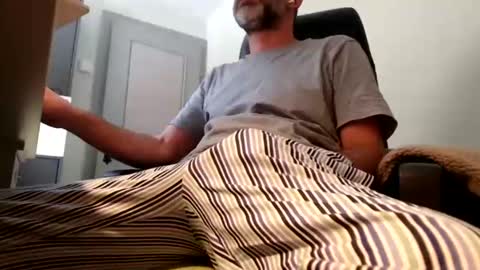 lure4beef online show from February 9, 2025, 11:04 am