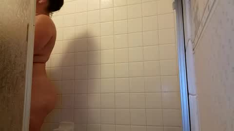 .Clarissa. Follow me on Instagram   miss buns  online show from December 2, 2024, 11:12 am