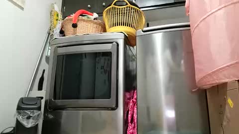 .Clarissa. Follow me on Instagram   miss buns  online show from February 2, 2026, 12:04 pm