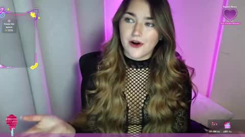 lushlolly online show from September 17, 2025, 3:41 am