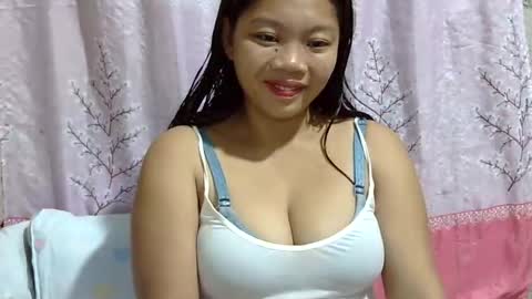Snapshot of lushpinay chatting on January 7, 2025, 11:16 am LushPinay online show from January 7, 2025, 11:16 am