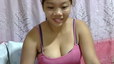 Snapshot of lushpinay chatting on January 16, 2025, 10:44 pm LushPinay online show from January 16, 2025, 10:44 pm